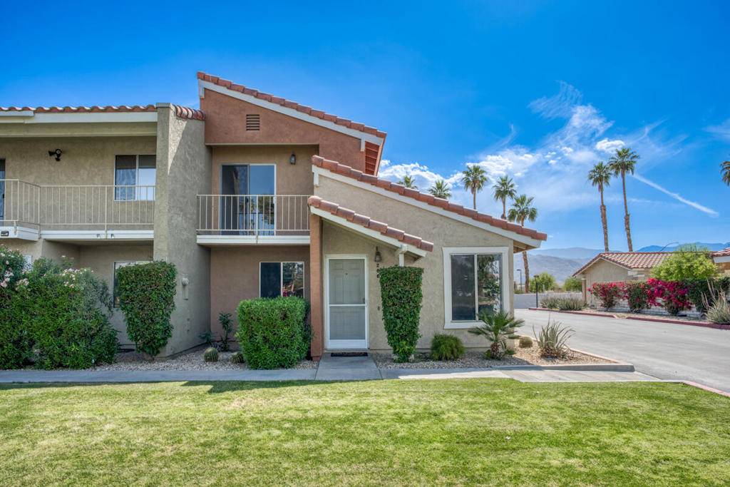 Palm Desert, CA 92211,266 Tava LN