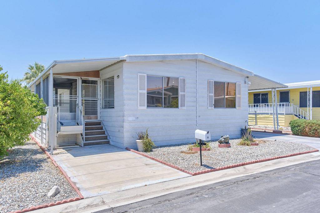Desert Hot Springs, CA 92240,14777 Palm DR #35