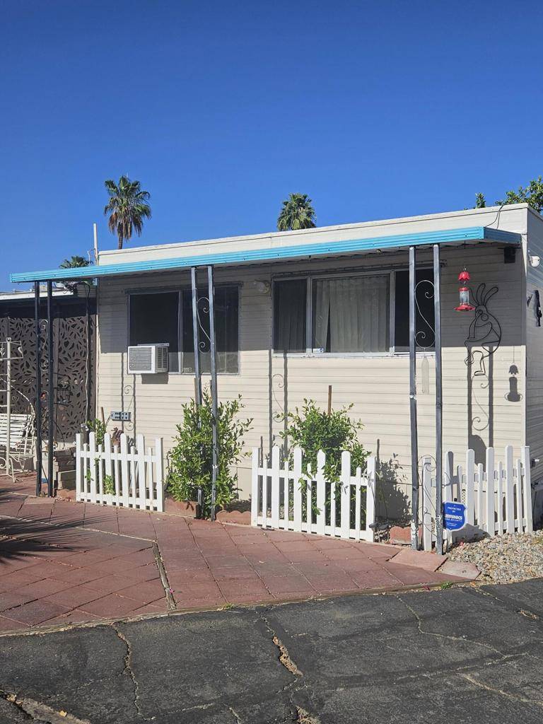 Cathedral City, CA 92234,12 Mckinley ST
