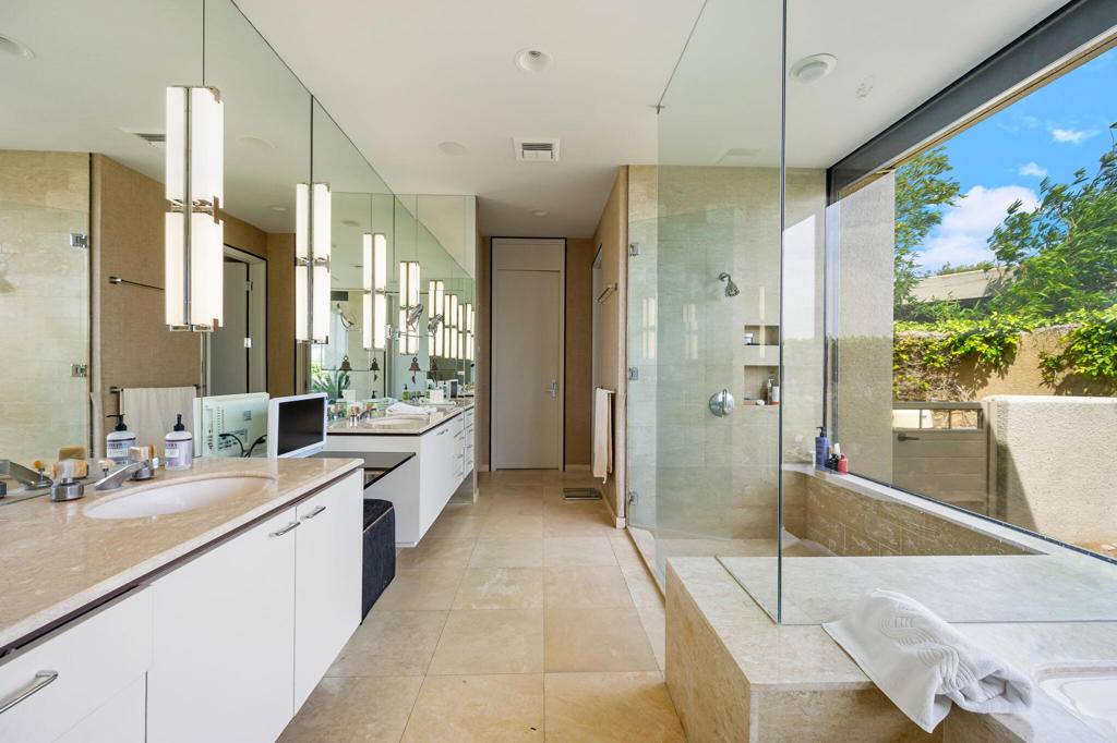 Indian Wells, CA 92210,74624 Palo Verde DR