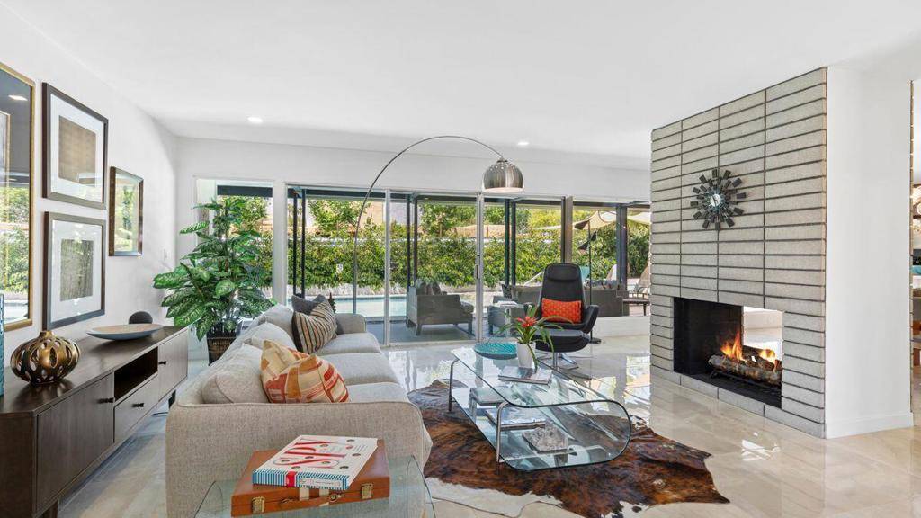 Palm Springs, CA 92264,2445 S Broadmoor DR