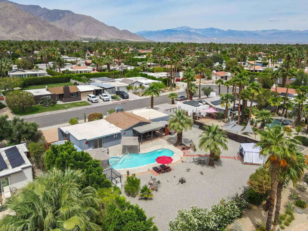 Palm Springs, CA 92262,526 N Sunset WAY