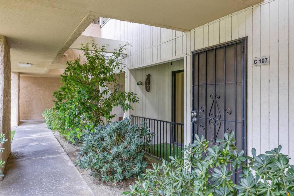Palm Springs, CA 92263,2800 Los Felices #107