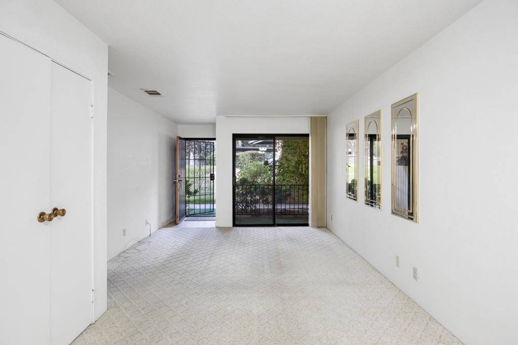 Palm Springs, CA 92263,2800 Los Felices #107
