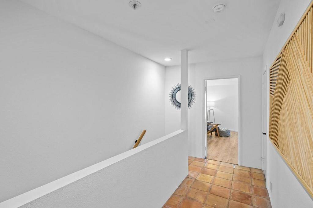 Palm Springs, CA 92262,280 S Avenida Caballeros #214