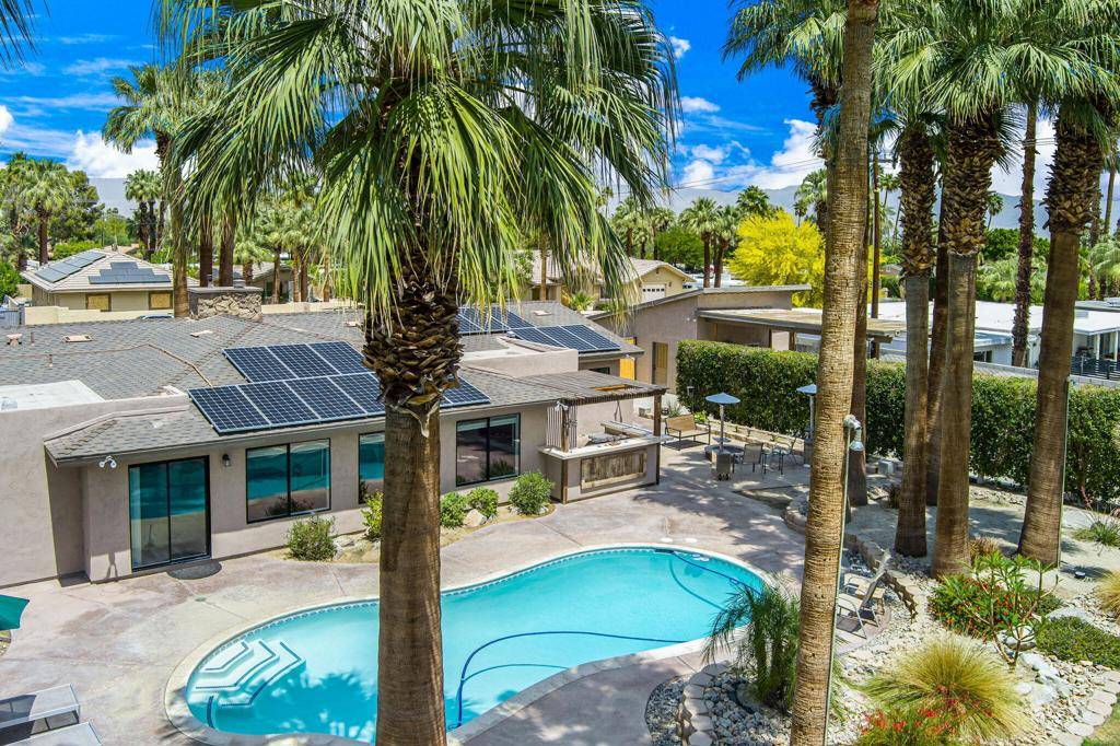 Palm Desert, CA 92260,74619 Fairway DR
