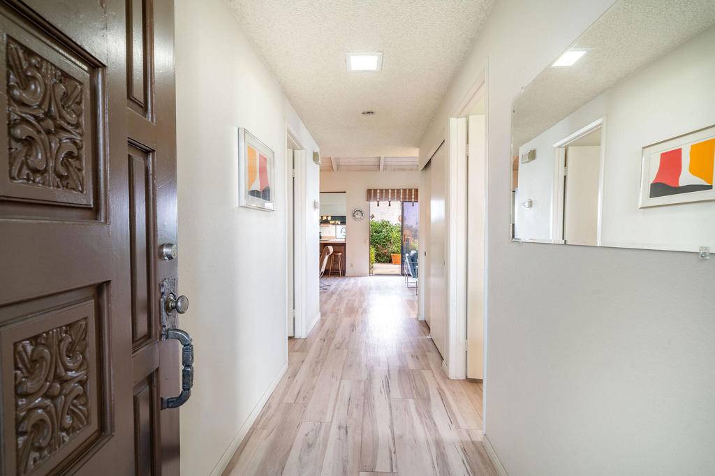 Palm Springs, CA 92264,2355 S Gene Autry TRL #A