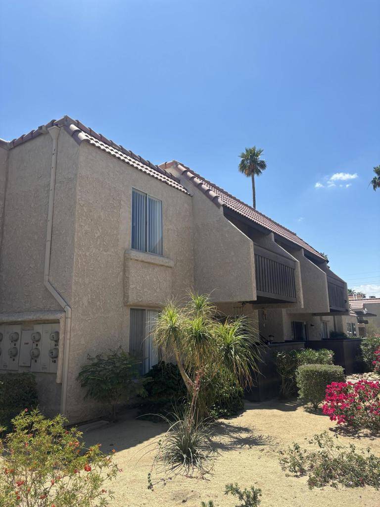 Indio, CA 92201,44260 Monroe ST #14