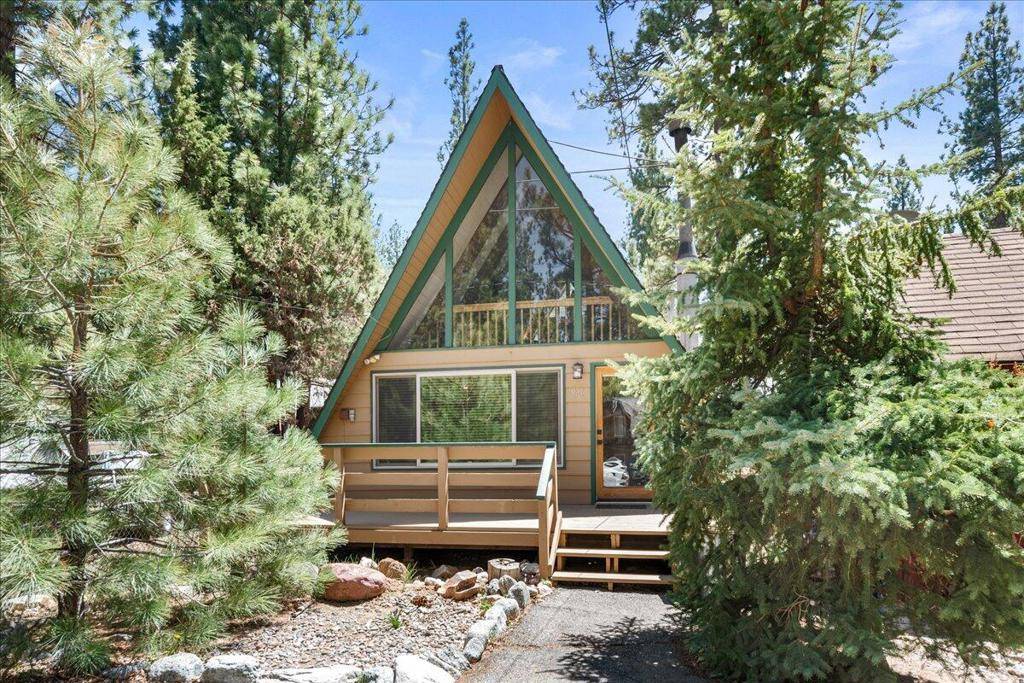 Big Bear, CA 92314,926 Sugarloaf BLVD