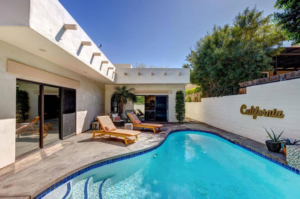 La Quinta, CA 92253,54305 Eisenhower DR