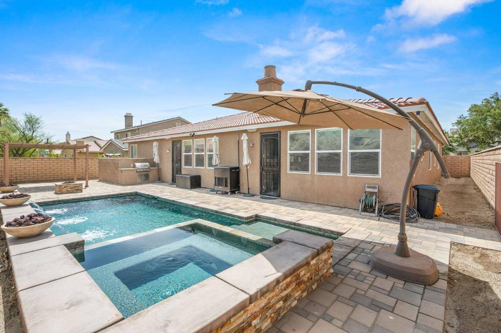 Indio, CA 92203,80572 Ullswater DR