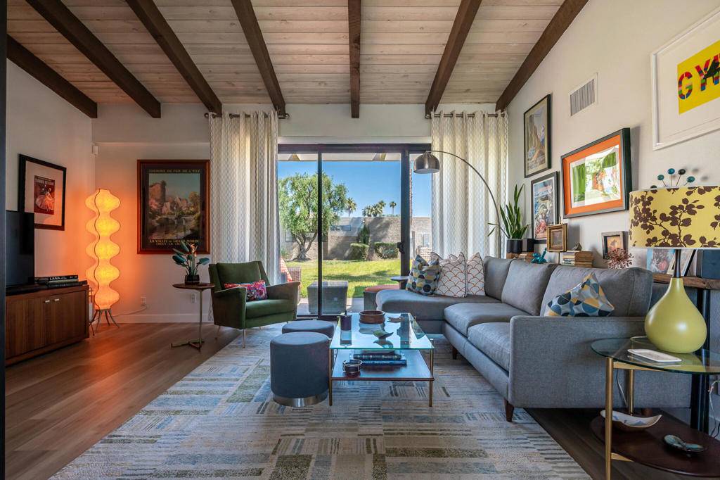 Palm Springs, CA 92262,1760 Tamarisk RD