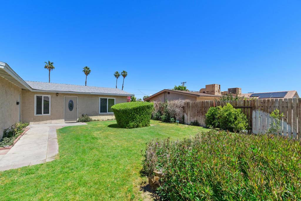 Palm Desert, CA 92260,73090 San Nicholas AVE