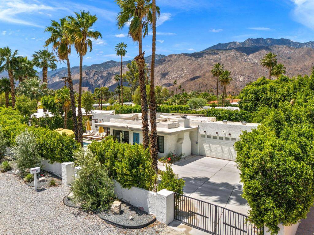 Palm Springs, CA 92262,1127 N Calle Marcus