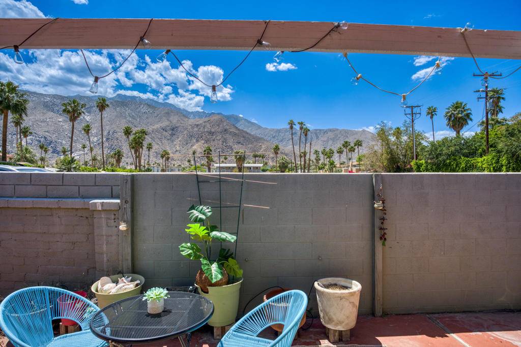 Palm Springs, CA 92262,314 E Stevens RD #1