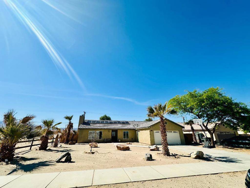 Thermal, CA 92274,1490 Catalina AVE