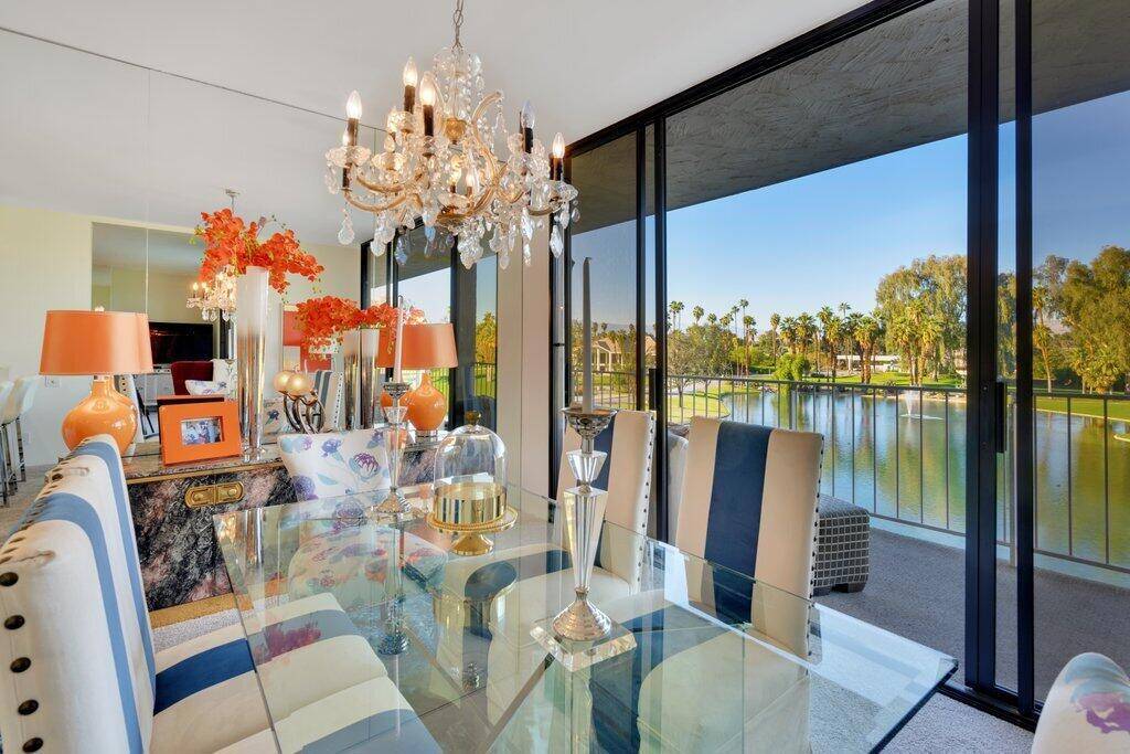 Rancho Mirage, CA 92270,910 Island Drive #302