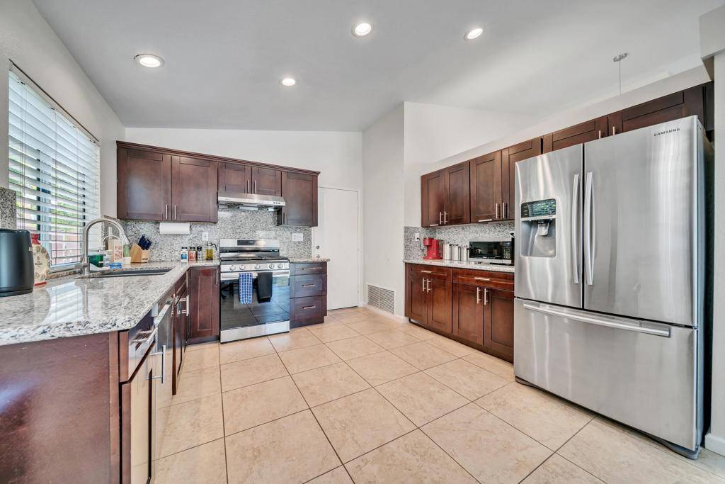 Indio, CA 92201,80472 Suncastle RD