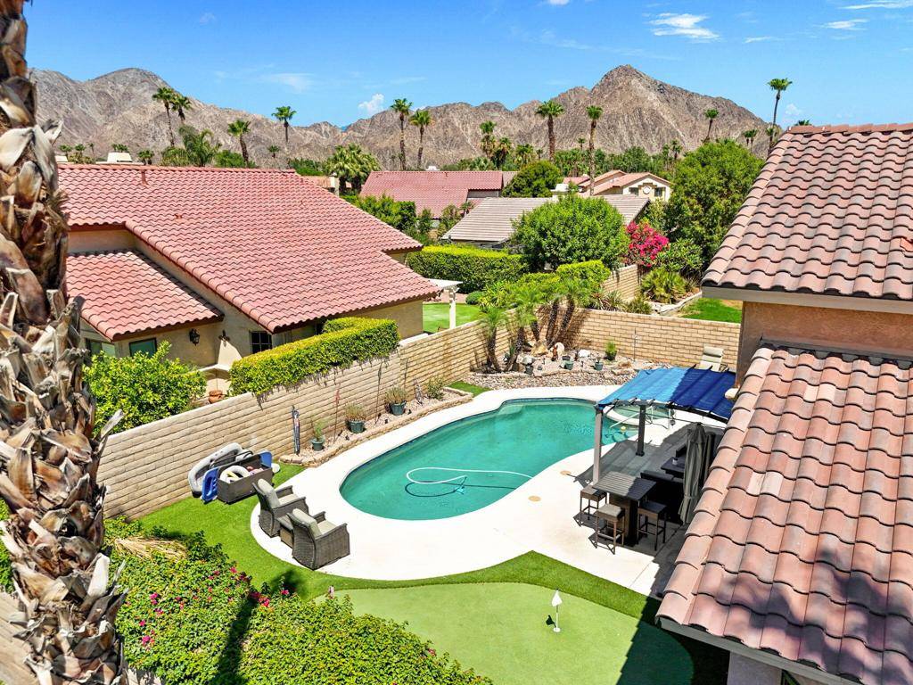 La Quinta, CA 92253,49275 Via Bolero