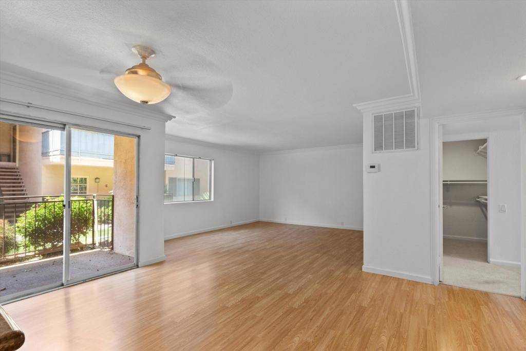 Palm Springs, CA 92262,400 N Sunrise WAY #119