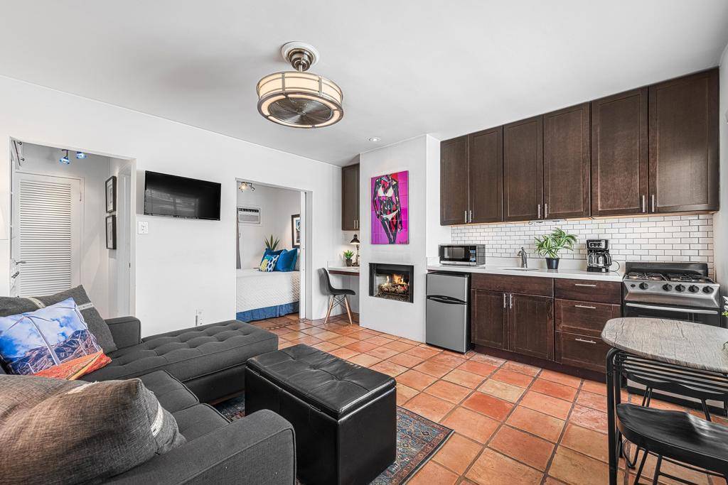 Palm Springs, CA 92262,314 E Stevens RD #2