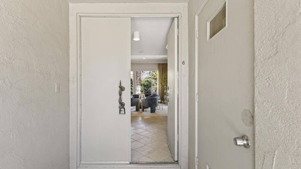 Palm Springs, CA 92262,555 W Baristo RD ##6