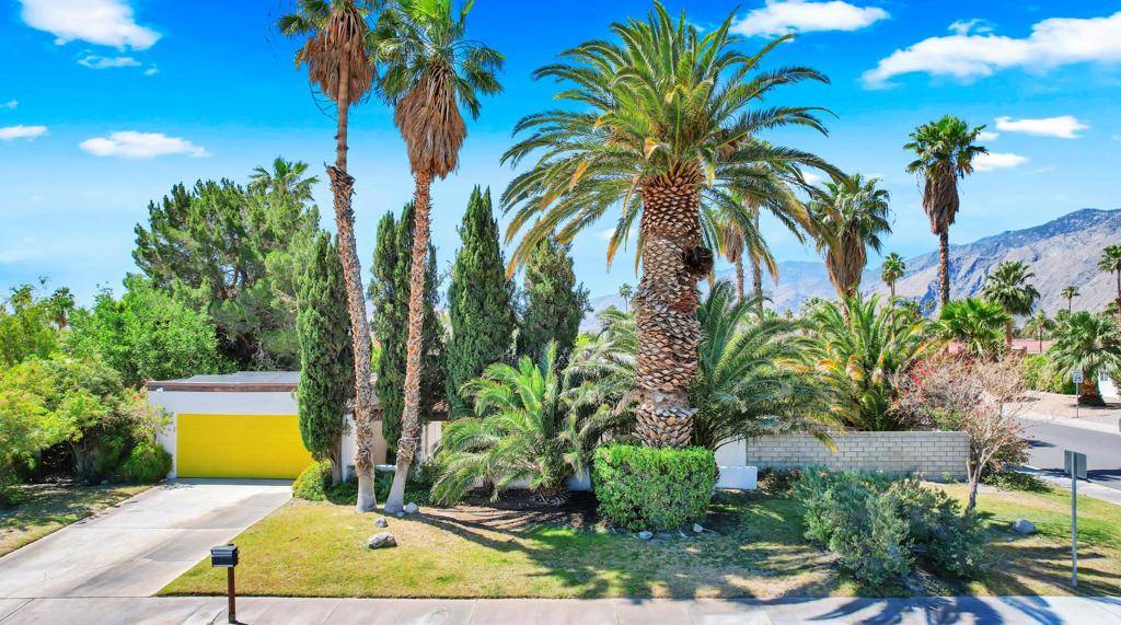 Palm Springs, CA 92262,1385 E Via Escuela