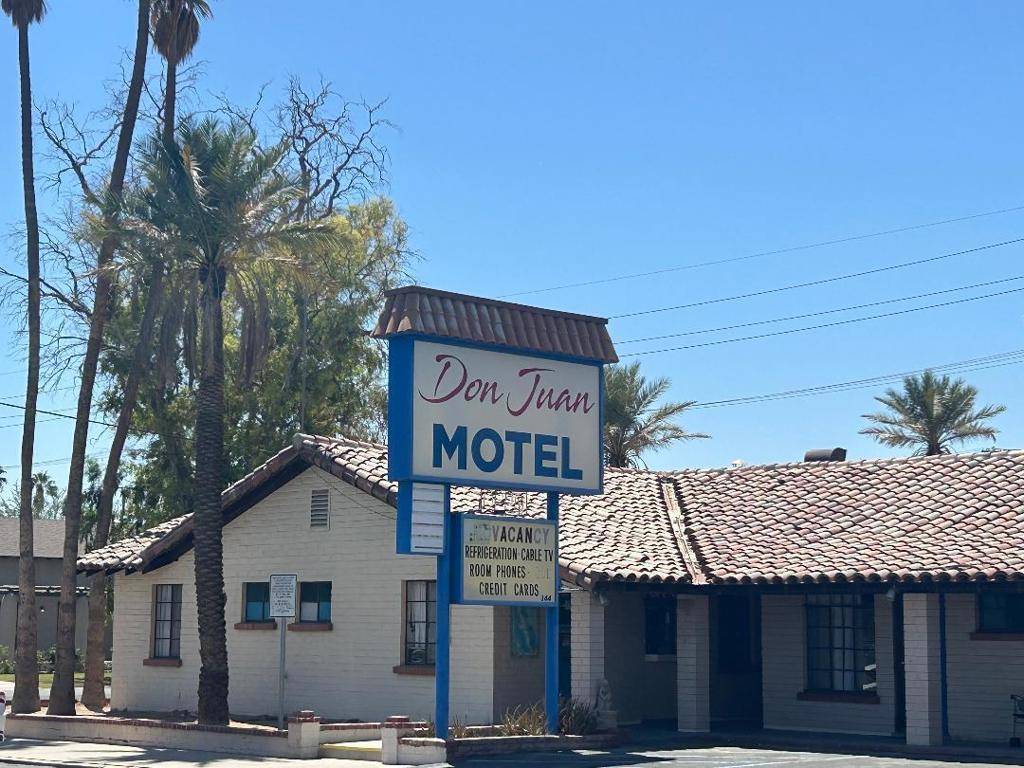 Calexico, CA 92231,344 4th ST