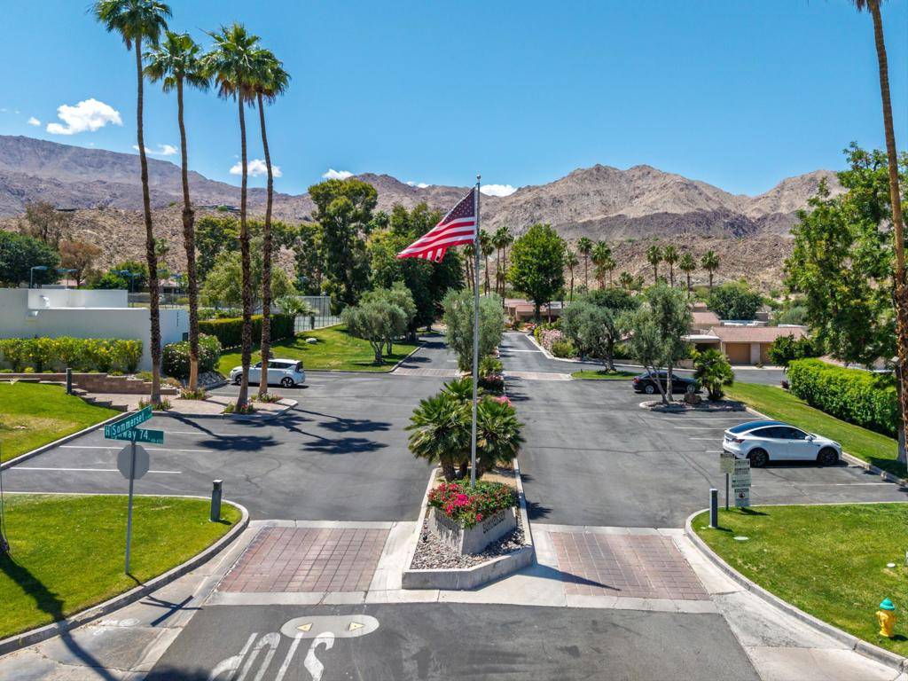 Palm Desert, CA 92260,72418 Sommerset DR