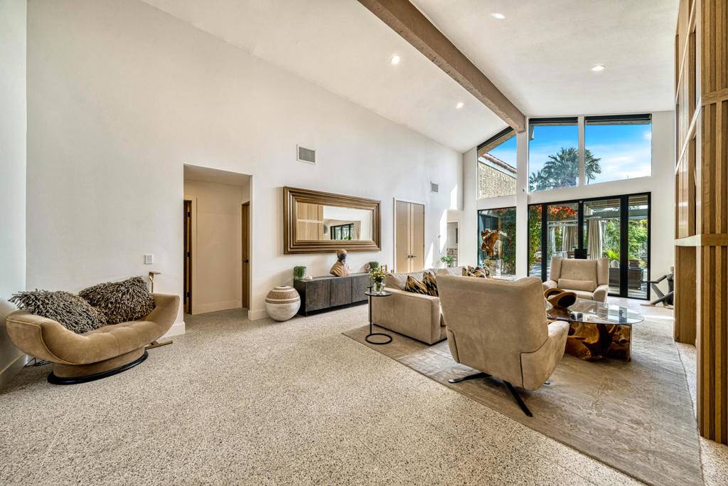 Rancho Mirage, CA 92270,17 Lincoln PL