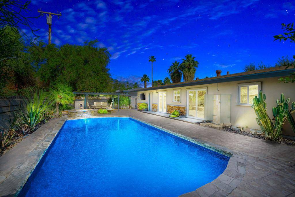 Cathedral City, CA 92234,69895 Papaya LN