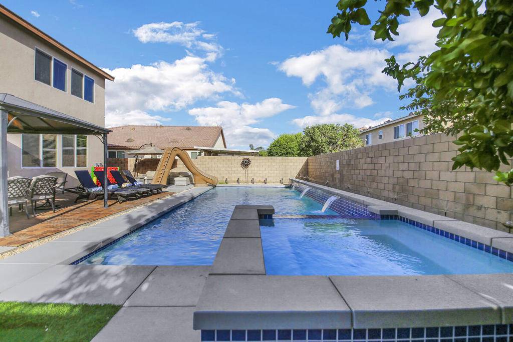 Coachella, CA 92236,83805 Avenida La Luna