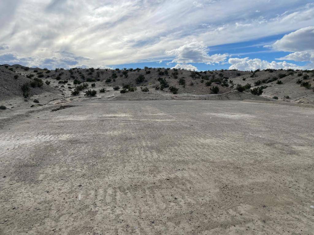 Sky Valley, CA 92241,23551 Henry RD