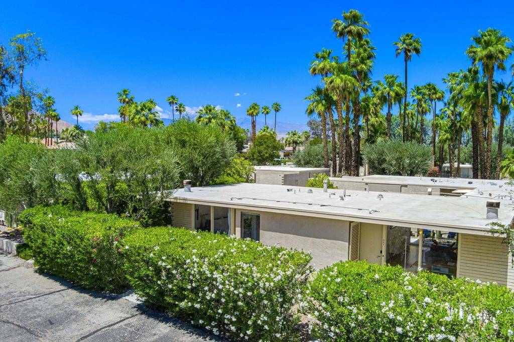 Palm Springs, CA 92262,360 Cabrillo Rd #227