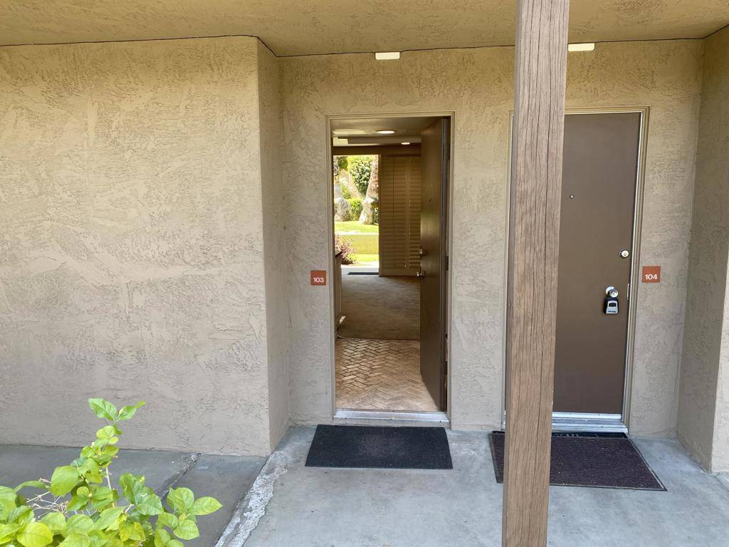 Palm Desert, CA 92260,73850 Fairway DR #103