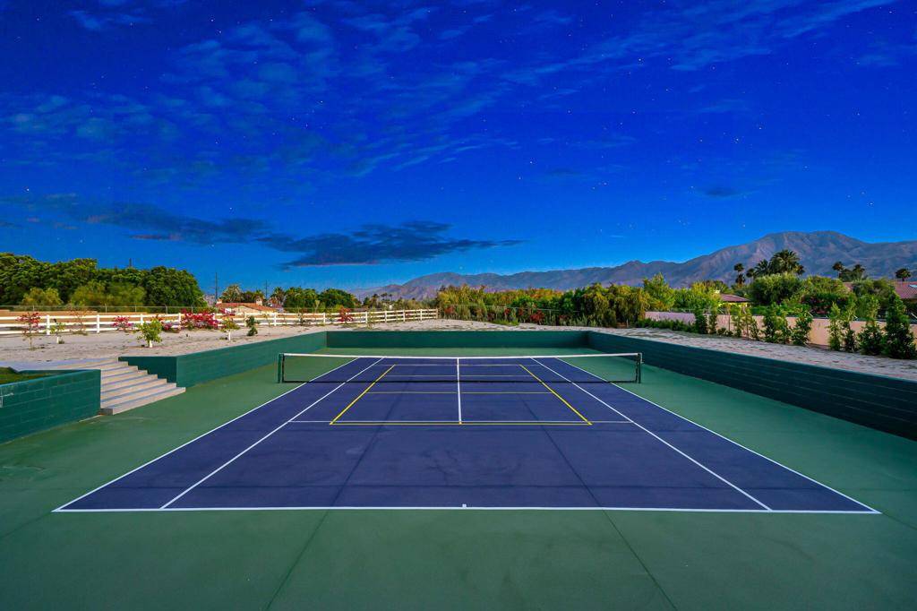 La Quinta, CA 92253,80980 Vista Galope