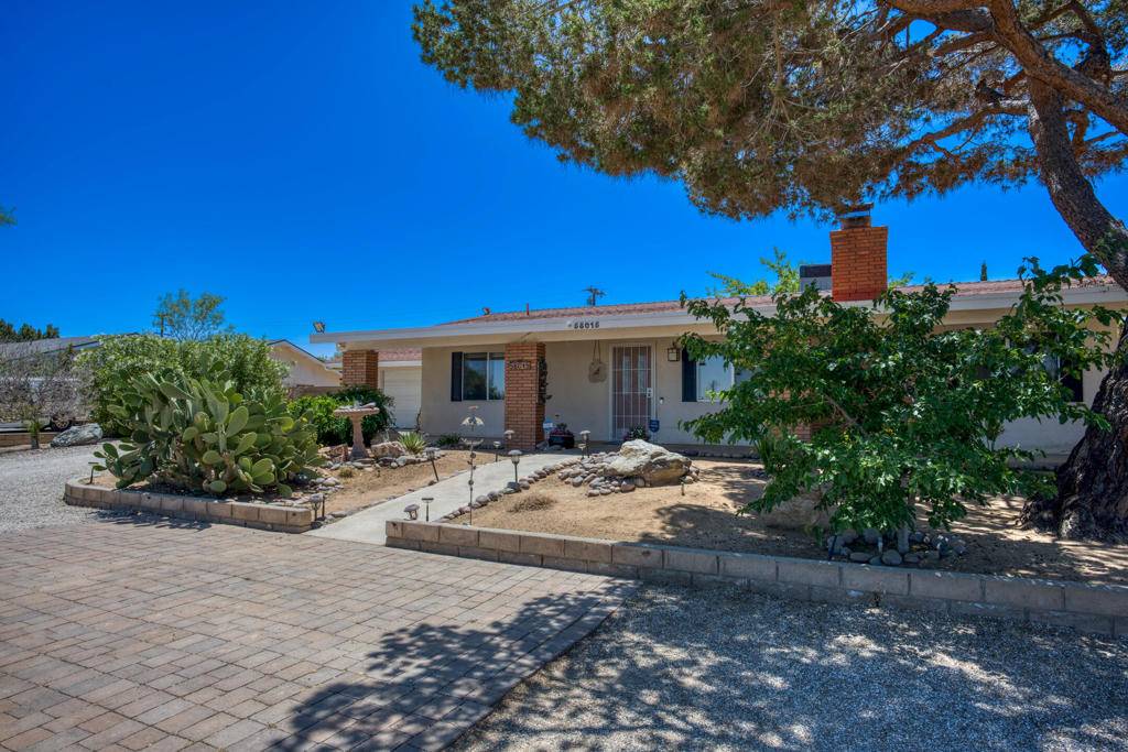 Yucca Valley, CA 92284,58015 Desert Gold DR