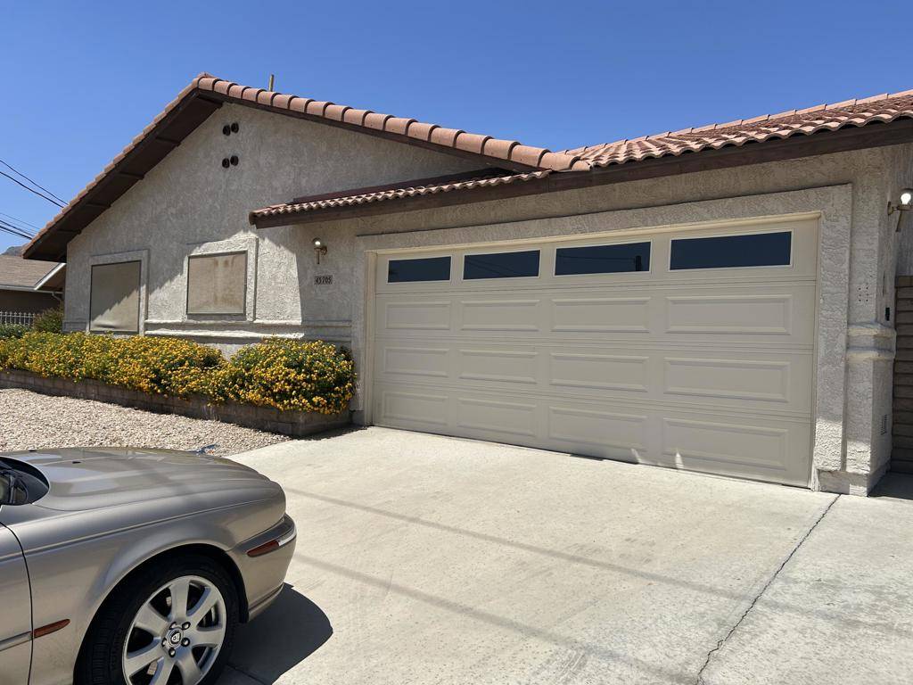 Palm Desert, CA 92211,43705 Warner TRL
