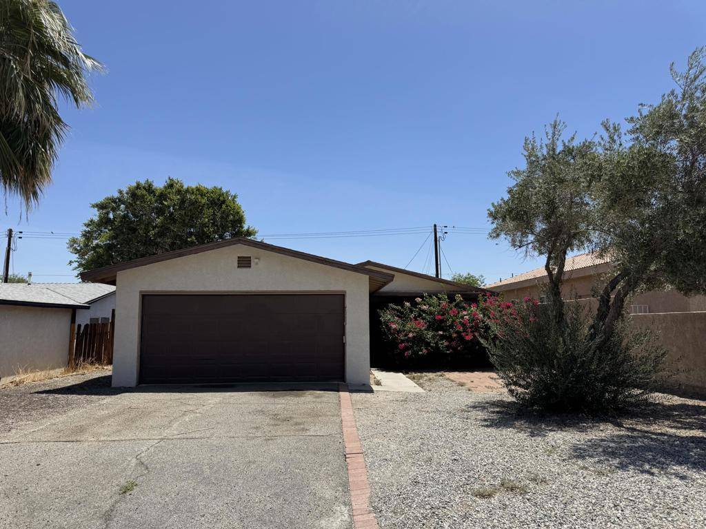 La Quinta, CA 92253,51600 Avenida Vallejo
