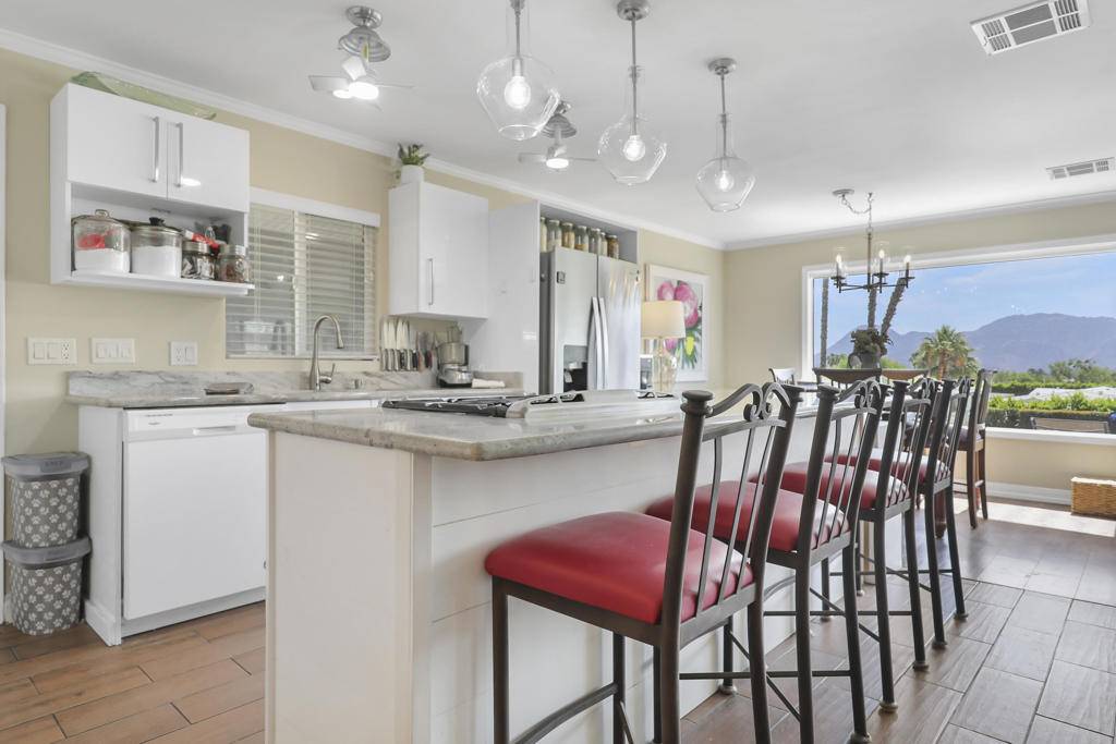 Palm Desert, CA 92260,49305 Hwy 74 #173