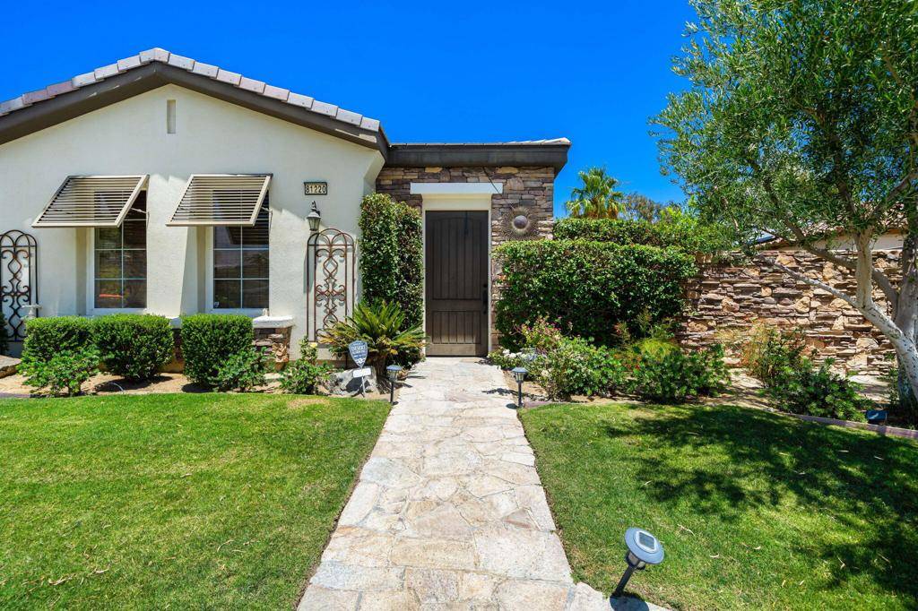La Quinta, CA 92253,81220 Victoria LN
