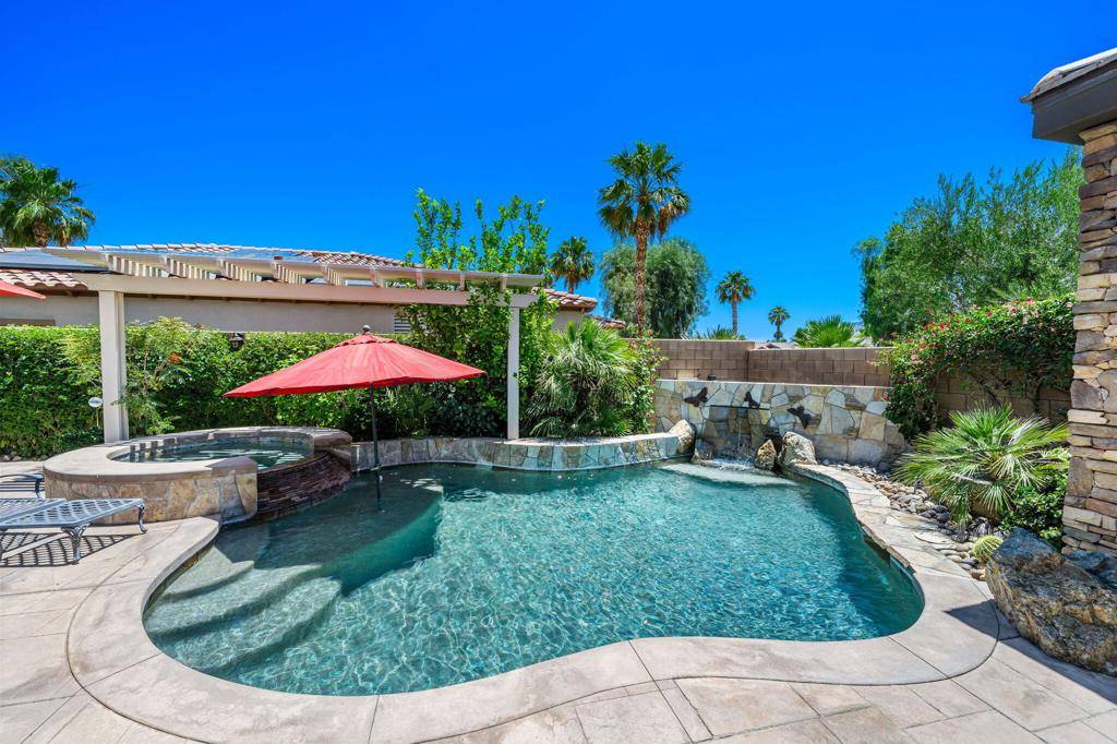 La Quinta, CA 92253,81220 Victoria LN