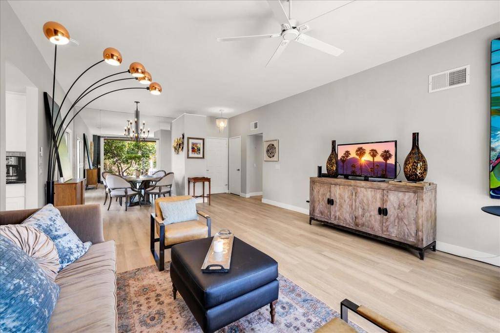 Palm Desert, CA 92260,44289 Venice CT