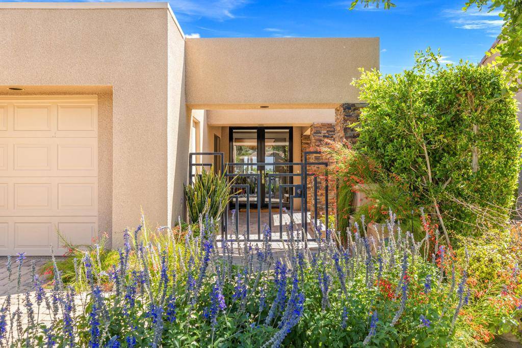 Palm Desert, CA 92260,73231 Mariposa DR