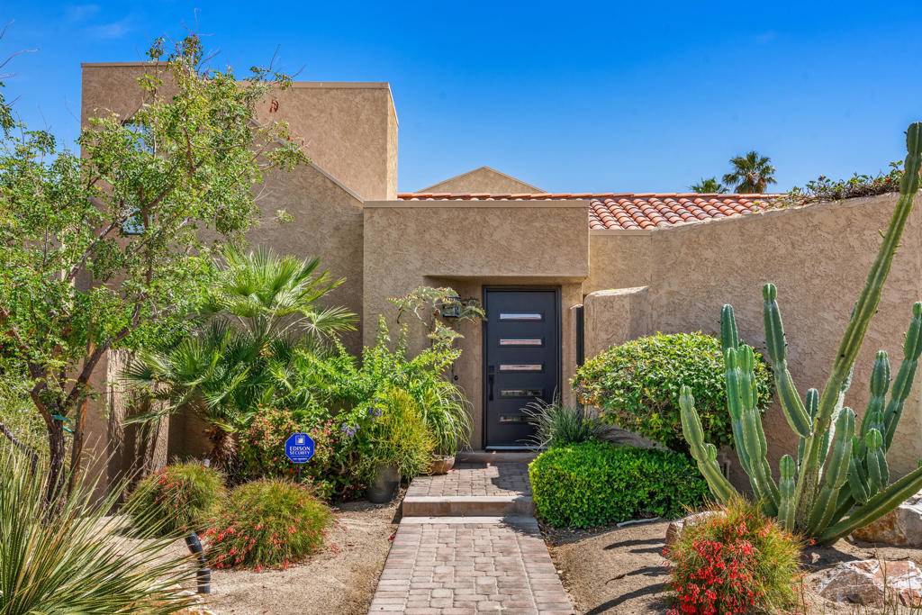 Palm Desert, CA 92260,73419 Foxtail LN