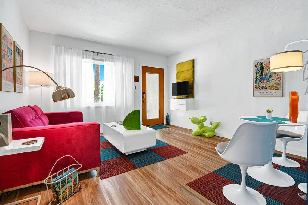 Palm Springs, CA 92262,314 E Stevens RD #9