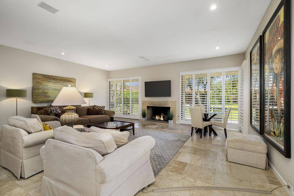 Rancho Mirage, CA 92270,2 Rutgers CT