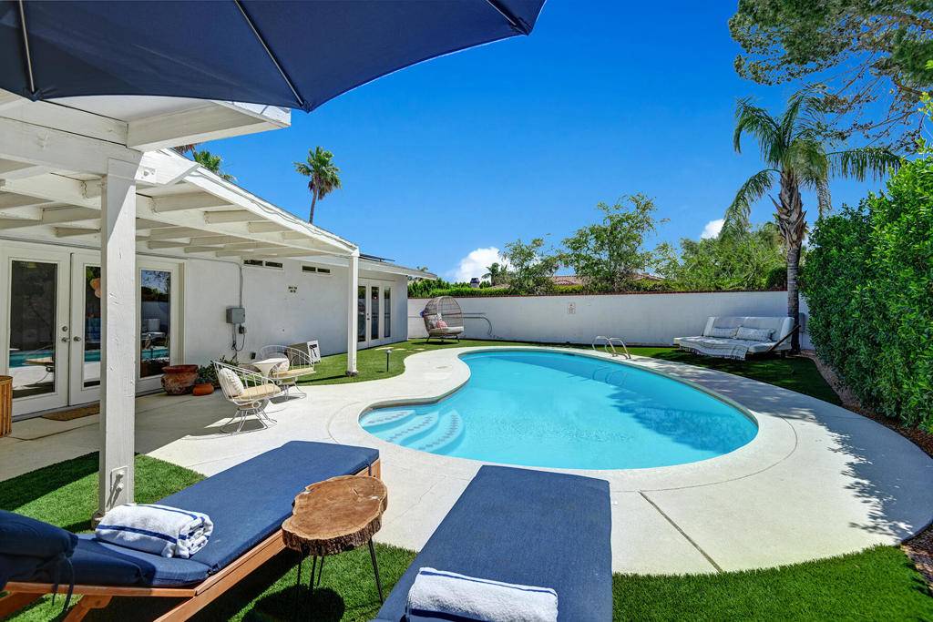Palm Springs, CA 92262,1373 E Madero CIR