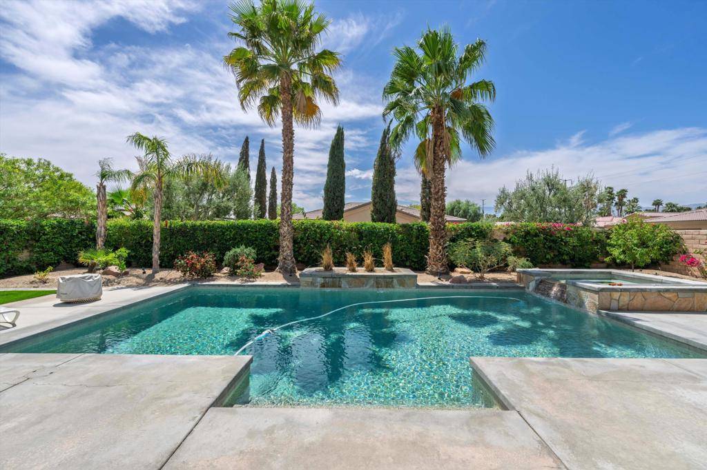 Palm Desert, CA 92211,103 Brisa DR