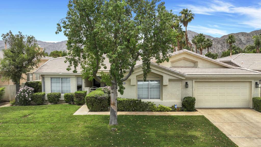 La Quinta, CA 92253,47845 Via Jardin